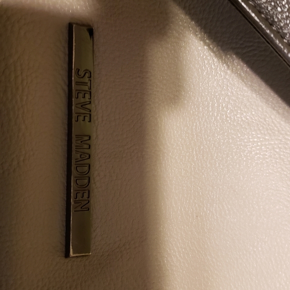 STEVE MADDEN large crossbody bag - Picture 4 of 5